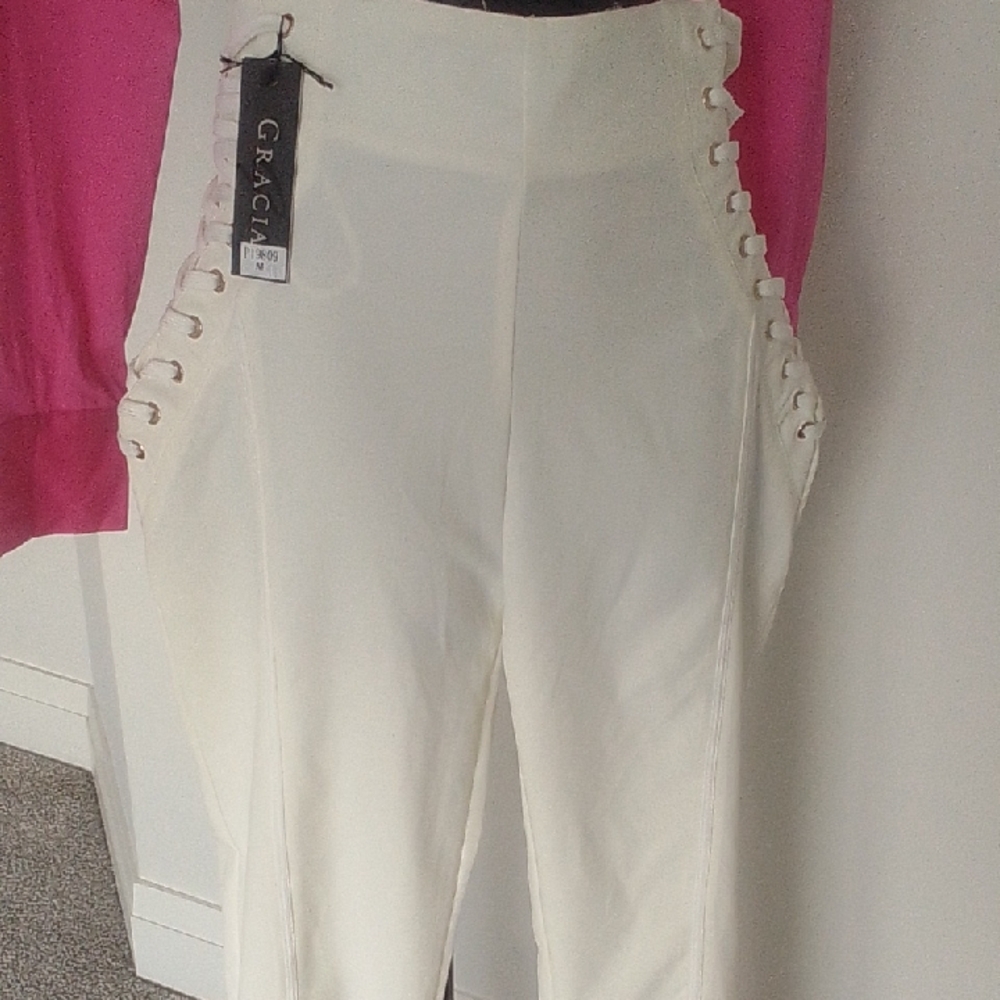 Gracia Cream Lace-Up Women's Trousers